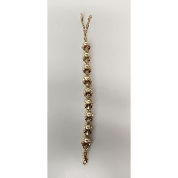 Handmade Beaded Jewelry by Ms. Lynda Bracelet - Picture 4 of 6